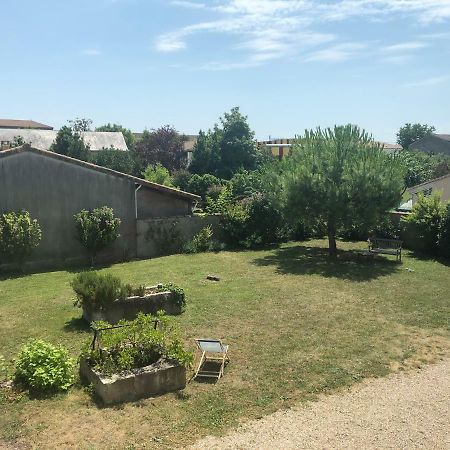 Les Jardins De La Providence Cognac Exterior foto